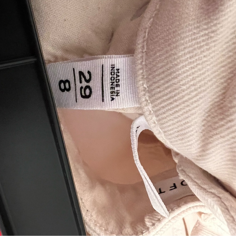 WOMENS LOFT DISTRESSED CUFF PANTS SIZE 29/8